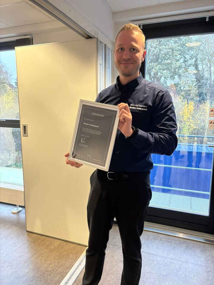 BILCO A/S Randers fejrer ny certificering hos servicechef Nicolas