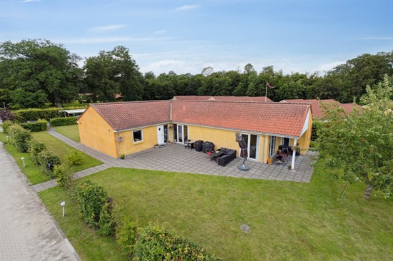 Pris sat ned med 150.000 kr. på Turøvej 11