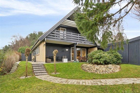 Hjorthøj 42 og 2 andre boliger er kommet til salg denne uge i Kalundborg - se boligerne her.