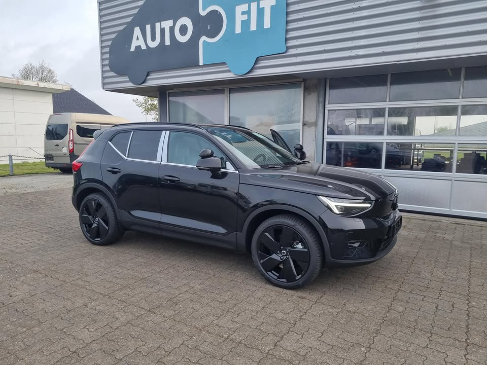 AutoFit A/S opgraderer Volvo EX30 til moderne skolevogn med el-teknologi