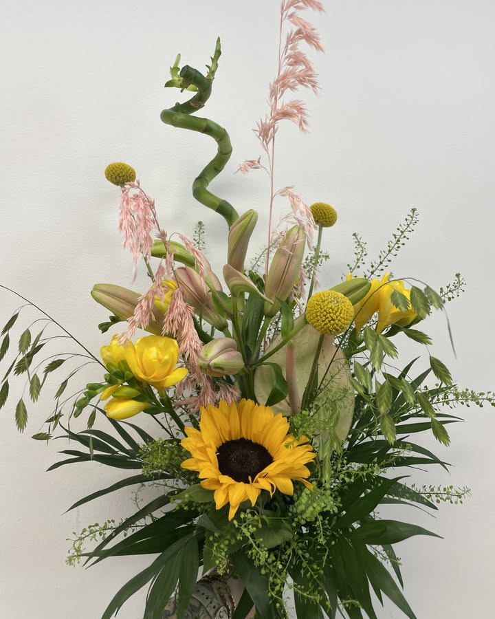 Vestergades Blomster ApS annoncerer åbningstider i påsken