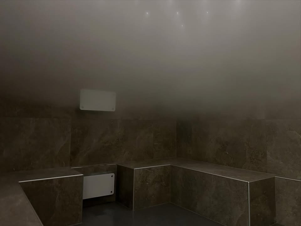 Herning Svømmehal præsenterer nyt dampbad med afslappende stemning og friske billeder