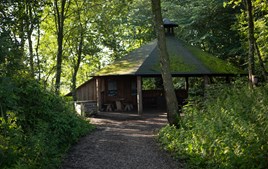 Oplev en efterårsdag med naturaktiviteter i Jelling