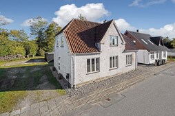 Netop kommet til salg: Stationsvej 43 en af Brenderups dyreste adresser