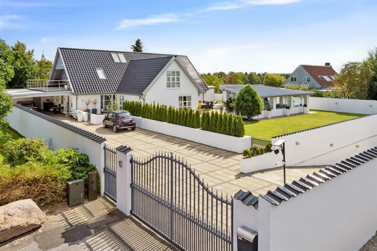 Top 6 over dyreste boliger til salg i Næstved. Priser op til 12.750.000 kr
