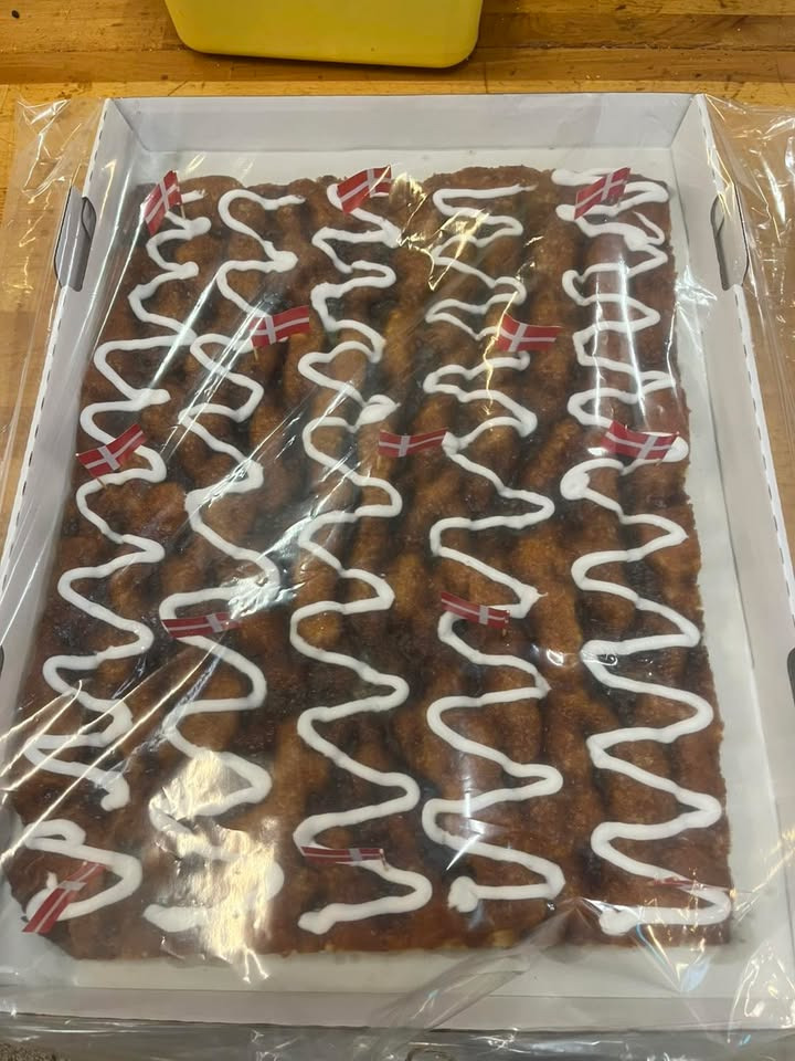 Aaby-bageren holder auktion på brunsviger efter bagerfejl