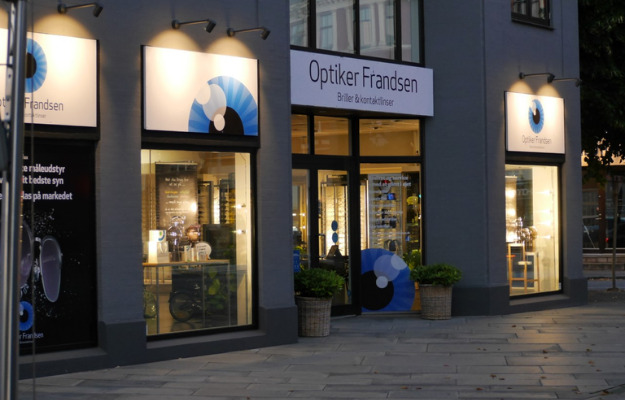 Hold dig opdateret på lokale nyheder fra sociale medier