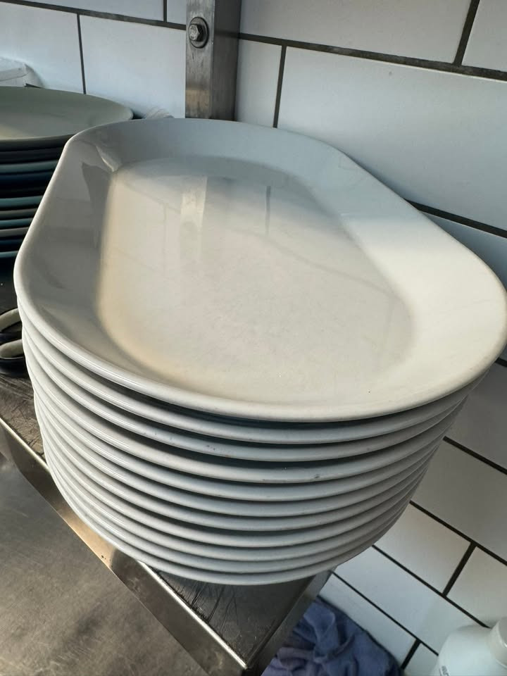 Café Møller søger serveringsfade fra IKEA til bøfsandwich