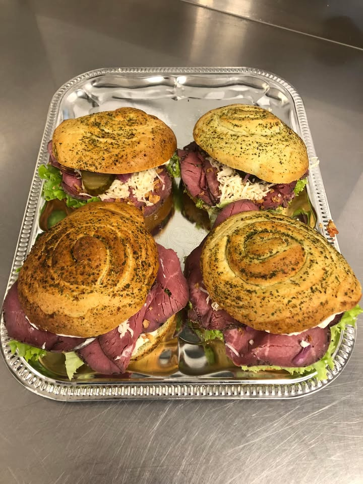 Min Købmand Øster Bjerregrav sikrer lækre sandwich til erhvervslivet i Randers