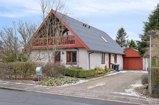 Lyngvej 6 og 1 anden boliger er kommet til salg denne uge i Skørping - se boligerne her.