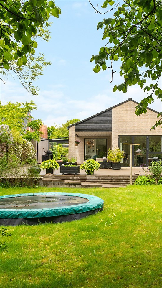 Tandervej 17 og 1 anden boliger er kommet til salg denne uge i Mårslet - se boligerne her.