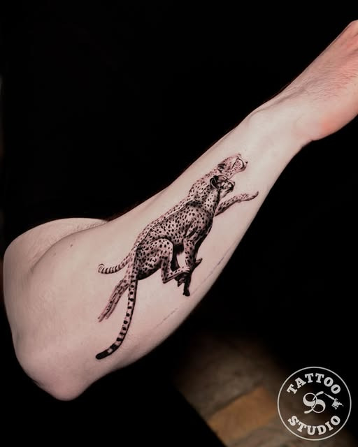 Tattoo Studio 96 fremviser imponerende værk af Anastasia