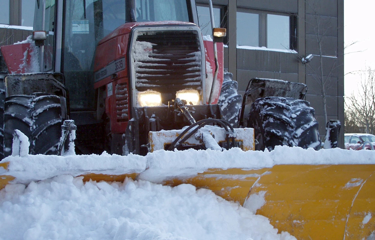  Hvad g&#xF8;r Herning Kommune, n&#xE5;r det sneer?