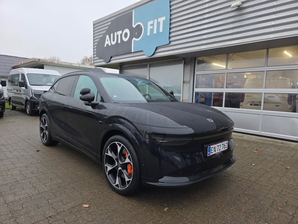 AutoFit A/S introducerer Zeekr X7 med avanceret udstyr til skolevogne