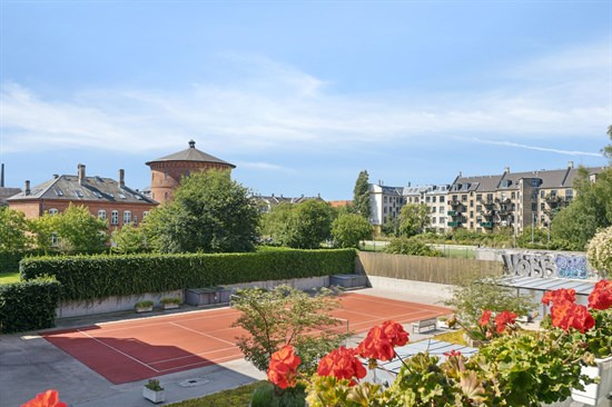 Lyøvej 18 og 2 andre boliger er kommet til salg denne uge i Frederiksberg - se boligerne her.