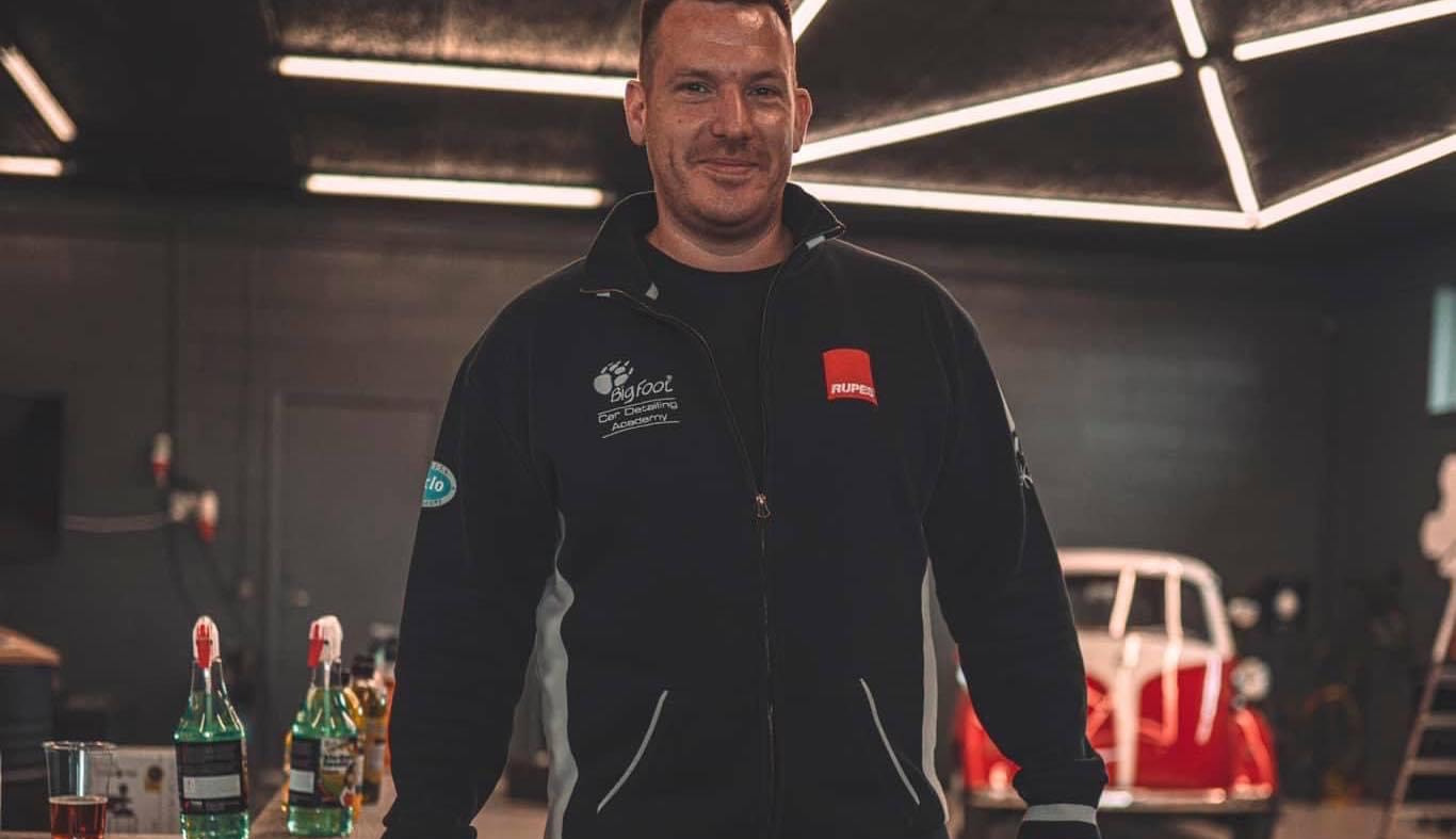 Crazydetailer har et es i ærmet