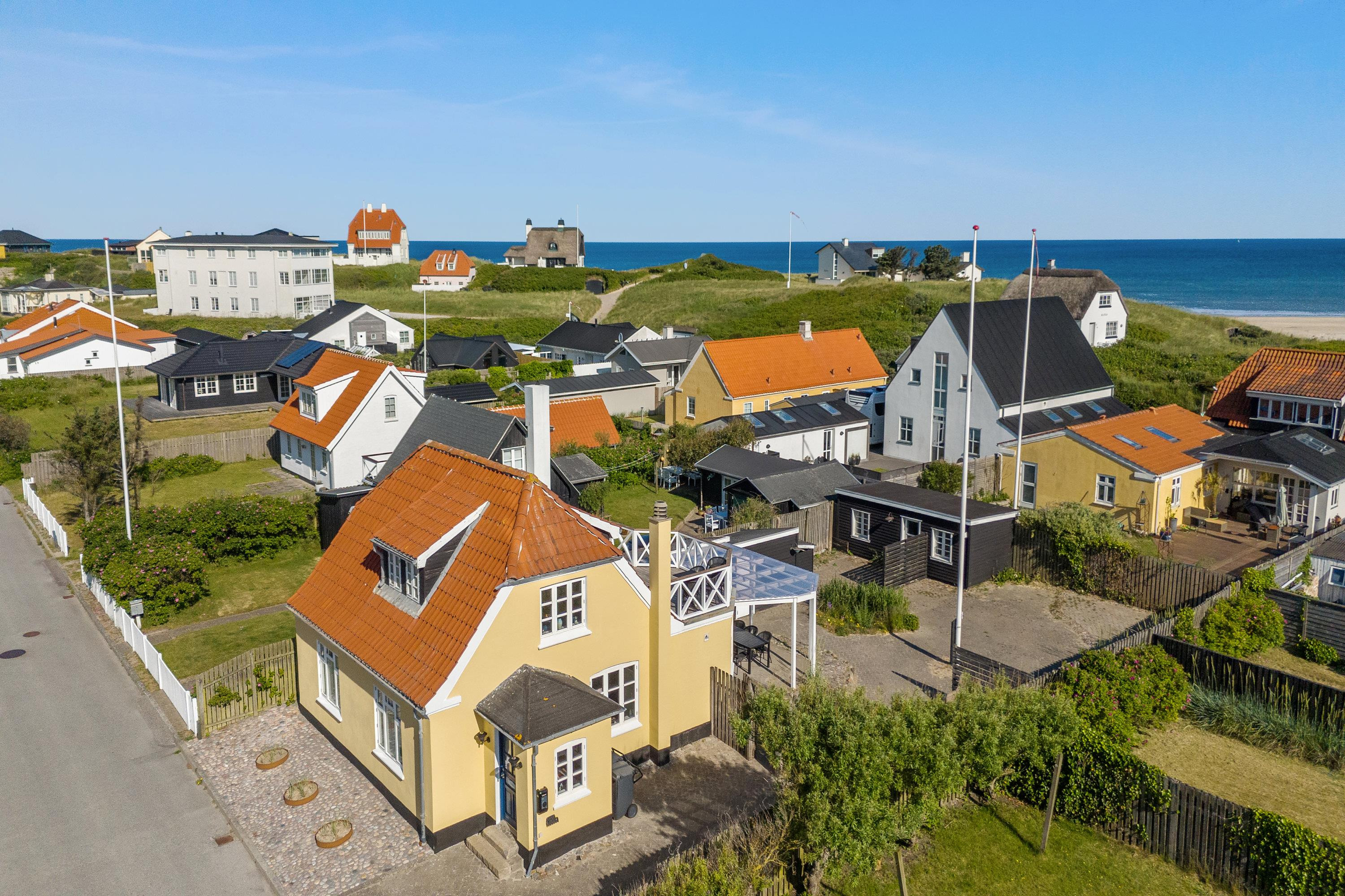 Charmerende villa med unik beliggenhed tæt på Løkken strand