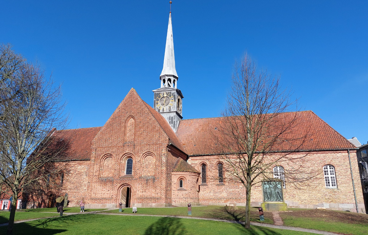 Aabenraa Kommunes kirker er nu på Danmarks nationalleksikon, lex.dk