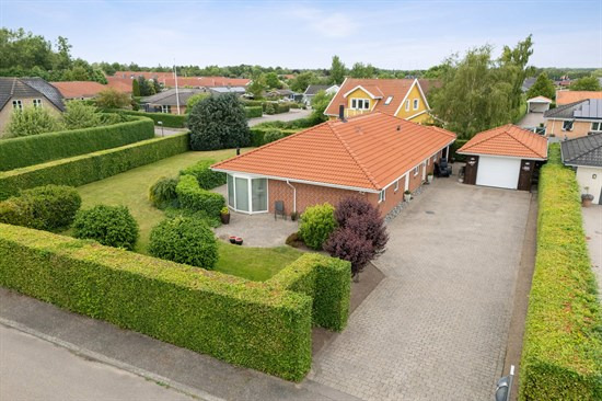 Drømmer du om luksus? For 2.995.000 kr er Lavendelvej 42 kommet til salg - Se den og de dyreste boliger til salg her
