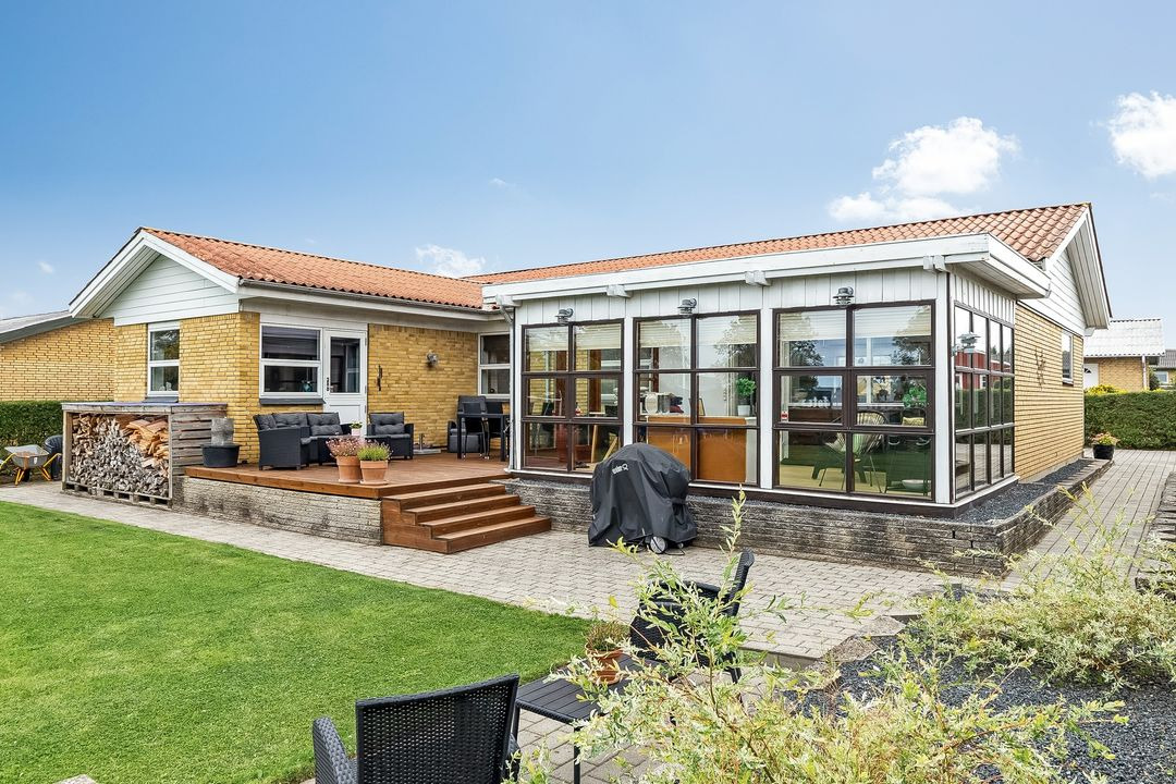 RealMæglerne Middelfart: Pæn etplansvilla i Hollænderbyen til 2.195.000 kr.