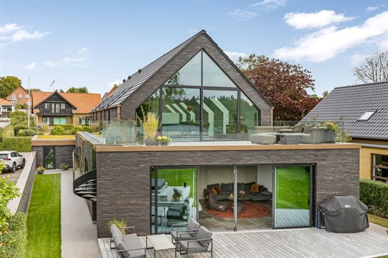 Top 6 over dyreste boliger til salg i Silkeborg. Priser op til 19.900.000 kr