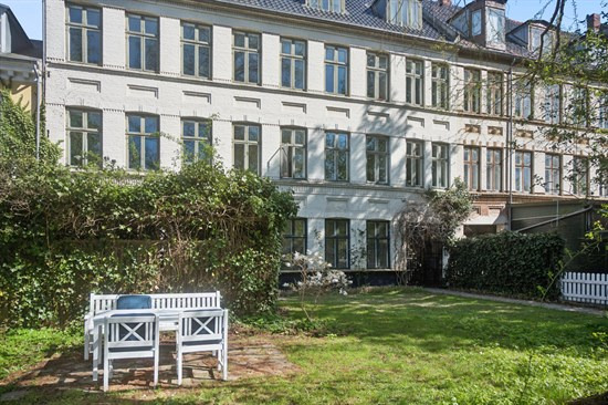 Allegade 8E og 9 andre boliger er kommet til salg denne uge i Frederiksberg - se boligerne her.