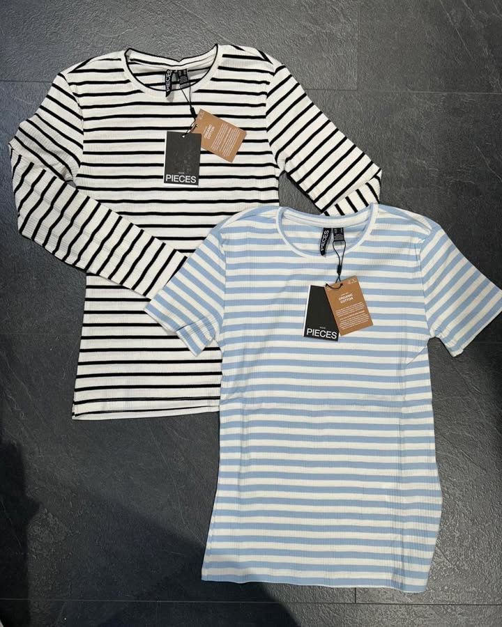 Didrik præsenterer stribede bluser fra Pieces med økologisk bomuld