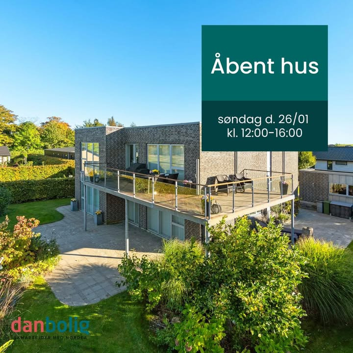 Danbolig Fredericia inviterer til åbent hus i unik villa ved Vejle Fjord