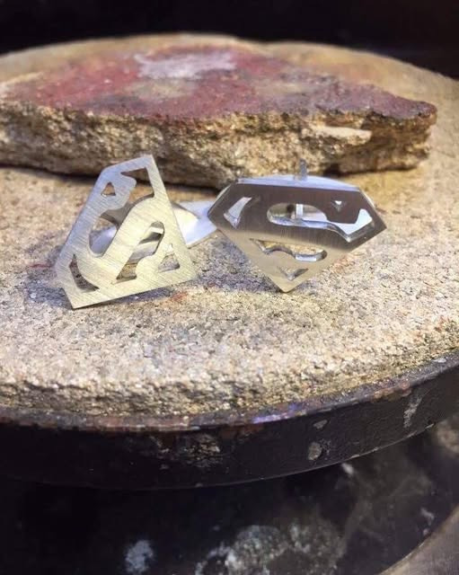 Guldsmed Lütken tilbyder unikke manchetknapper til den kræsne konfirmand