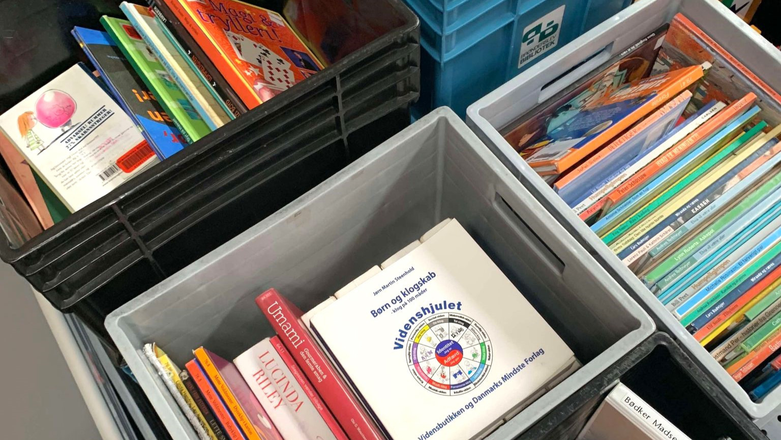 Forny både hjem og bogreol til bog- og inventarsalg på Brønderslev Bibliotek