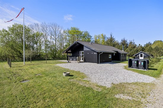 Elmevej 8 er til salg for kun 398.000 kr.: Se de billigste boliger til salg i Henne her