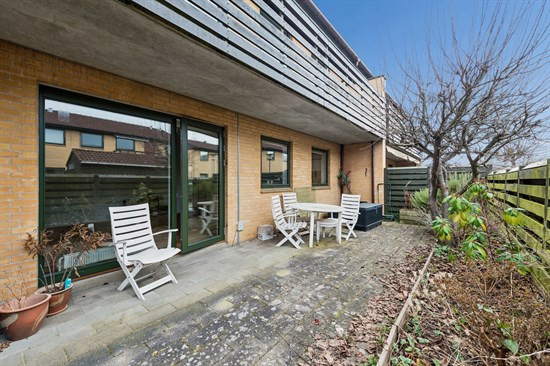 Strandhusene 53 er til salg for kun 1.995.000 kr.: Se de billigste boliger til salg i Greve her