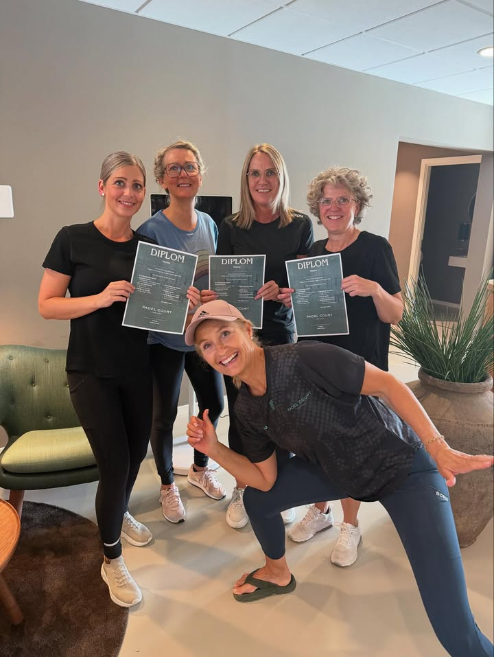 Padel Court Esbjerg fejrer succesfuldt 7-ugers træningsforløb med coach Anita og åbner for nye tilmeldinger til sommer