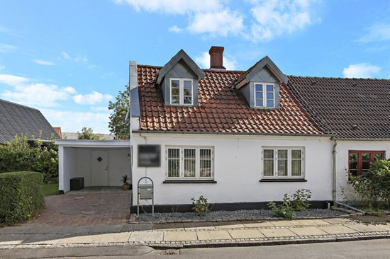 Skanderborgvej 149 er til salg for kun 1.350.000 kr.: Se de billigste boliger til salg i Hinnerup her