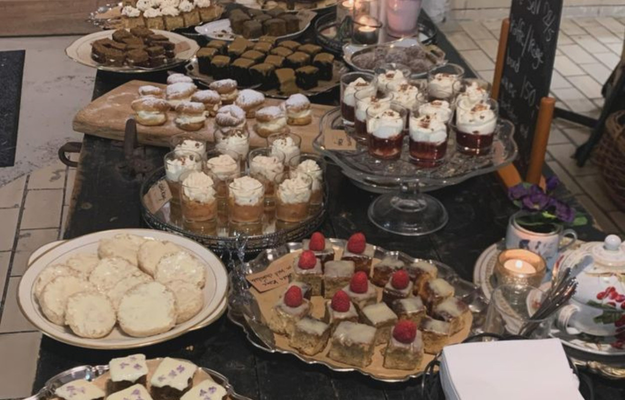 Fru Hansens Butik & Café inviterer til stort tapas-kagebord