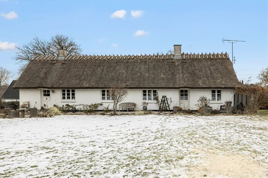 Strædet 4 og 1 anden boliger er kommet til salg denne uge i Jægerspris - se boligerne her.