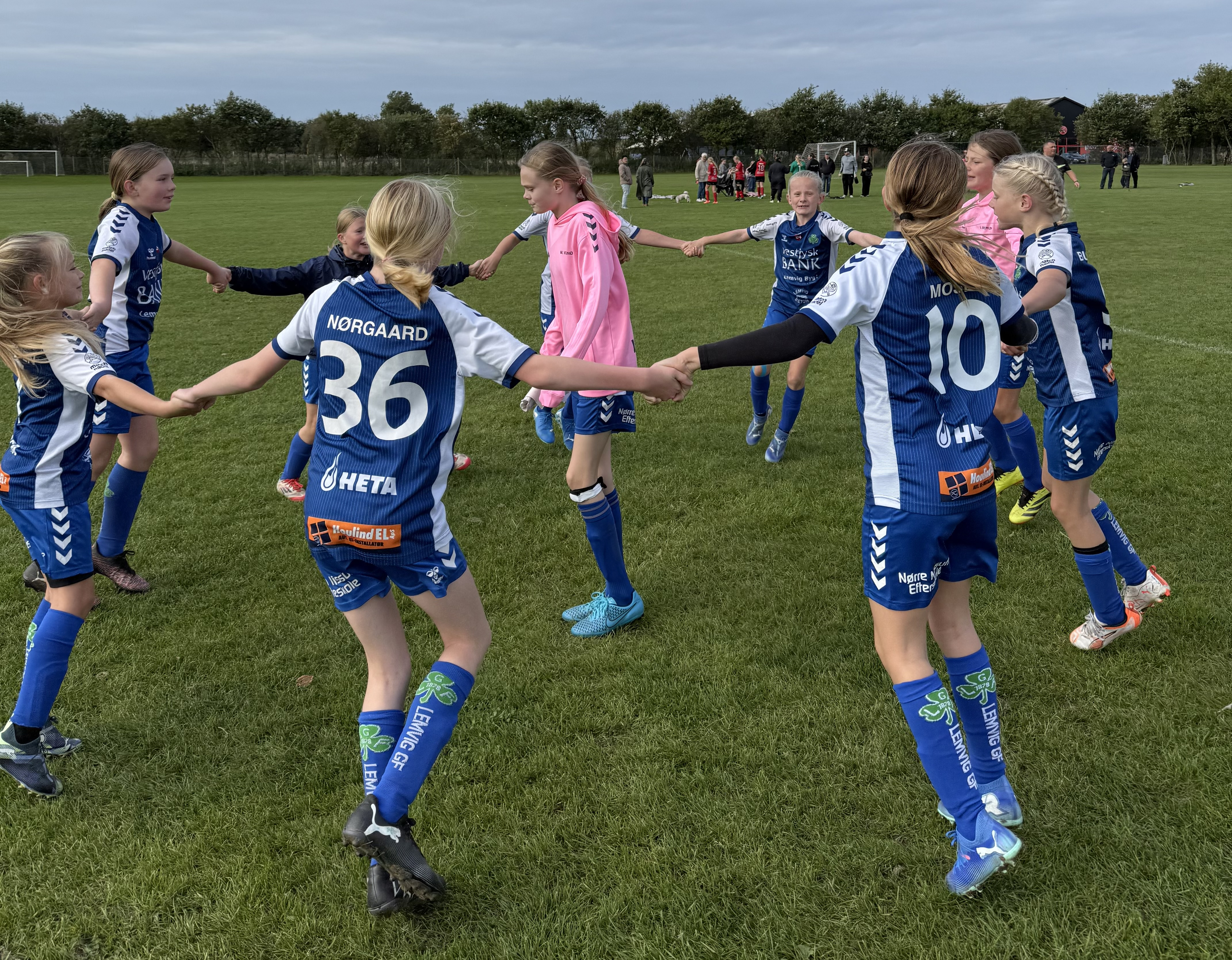 Lemvig GF U12-piger triumferer over RLK med energisk hjemmebanesejr