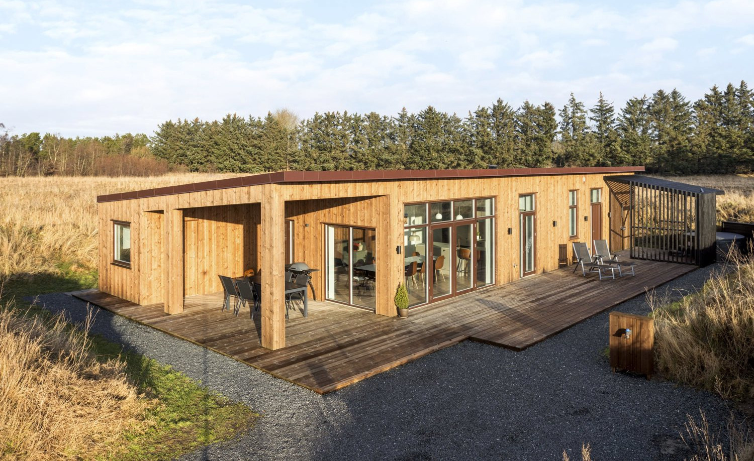 Til salg hos danbolig Hjørring: Naturskøn perle fra 2023 uden bopælspligt