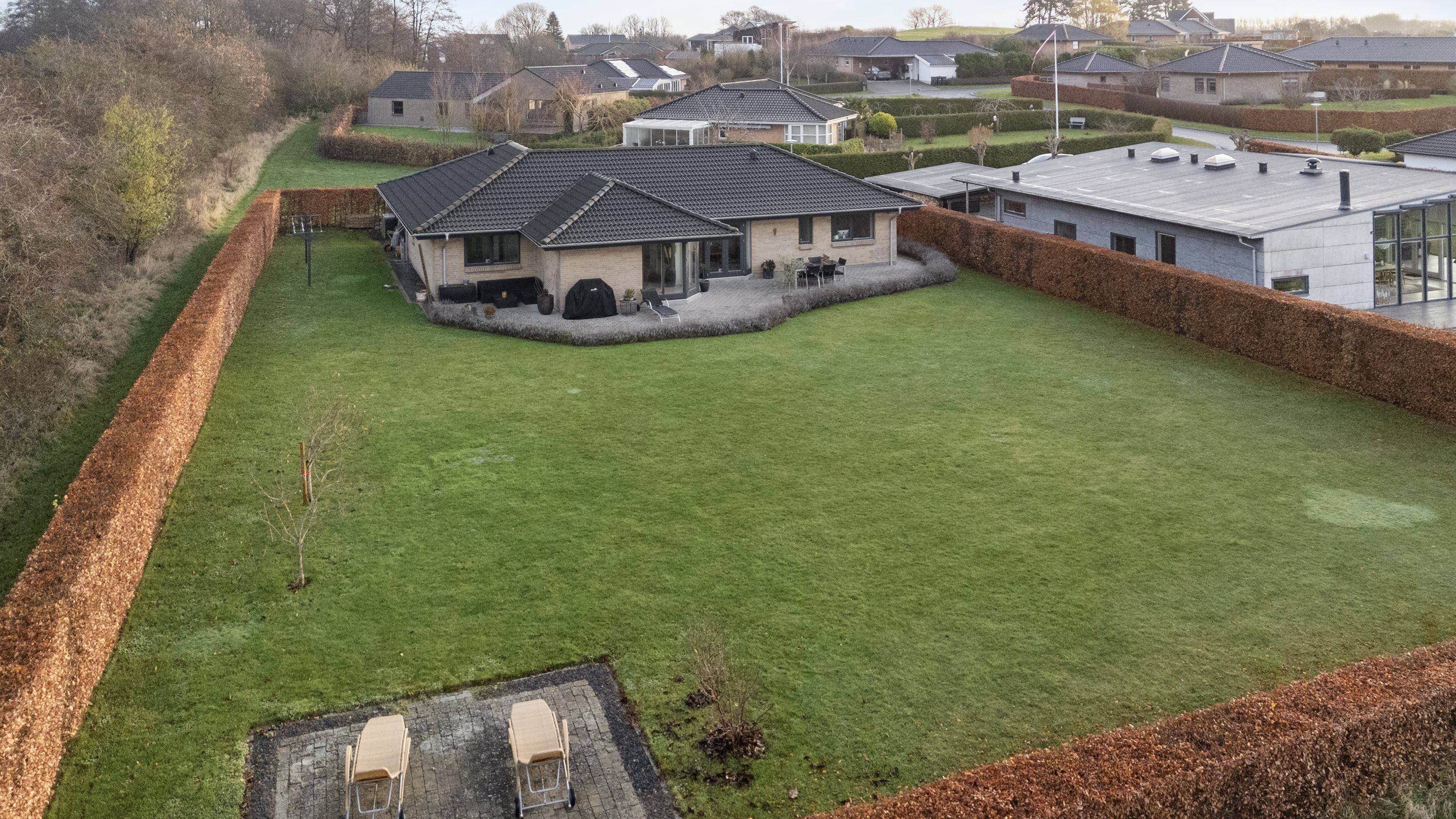 En ren boligdrøm på 163 m² til 3,7  mio. kroner er nu komme til salg i Munkebo: Se hvor de dyreste boliger til salg i Munkebo er