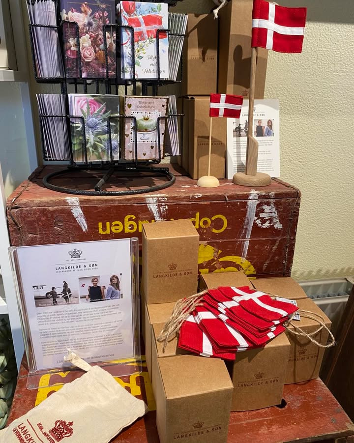 Florist Pernille DB præsenterer elegante danske flagprodukter fra LANGKILDE & SØN