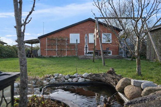 Mejerivej 2 er til salg for kun 795.000 kr.: Se de billigste boliger til salg i Vadum her