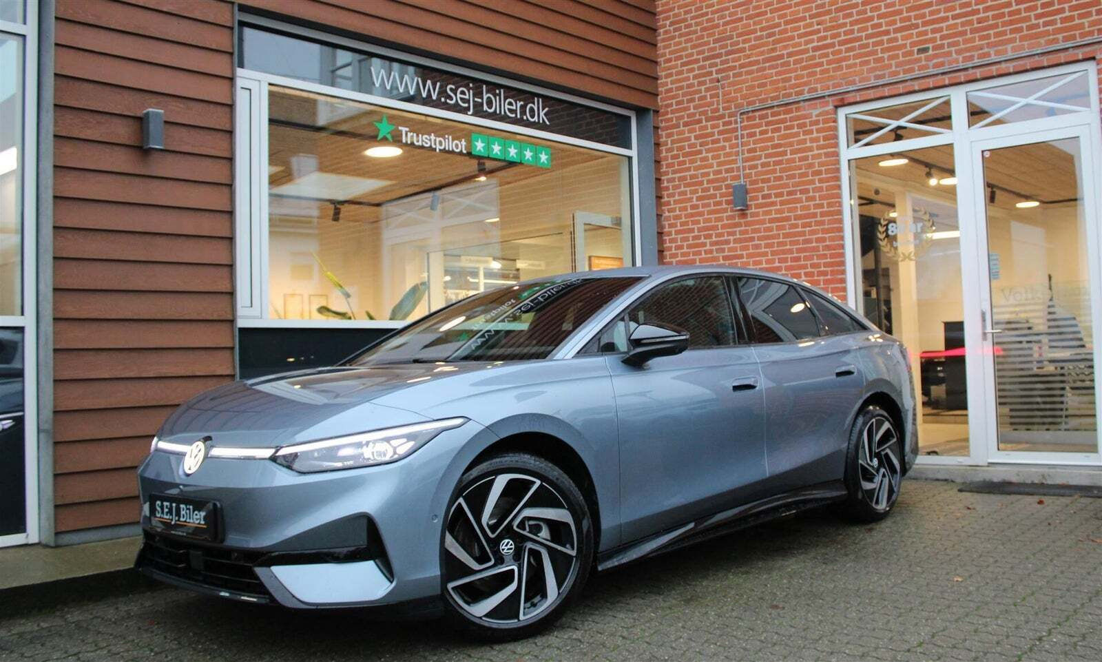 Pris op til 389.900 kr! Se de dyreste biler til salg i Nørre Snede