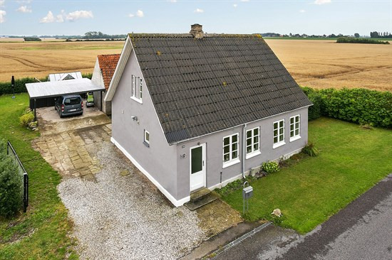 Bolig til salg for 350.000 kroner - se hvad der ellers er til salg i Guldborgsund Kommune