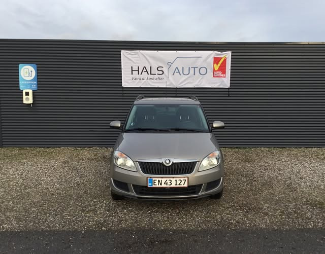 Hals Auto A/S ønsker Mogens fra Randers tillykke med sin nye Skoda Fabia fra 2014