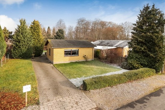 Damvej 15 er til salg for kun 245.000 kr.: Se de billigste boliger til salg i Hesselager her