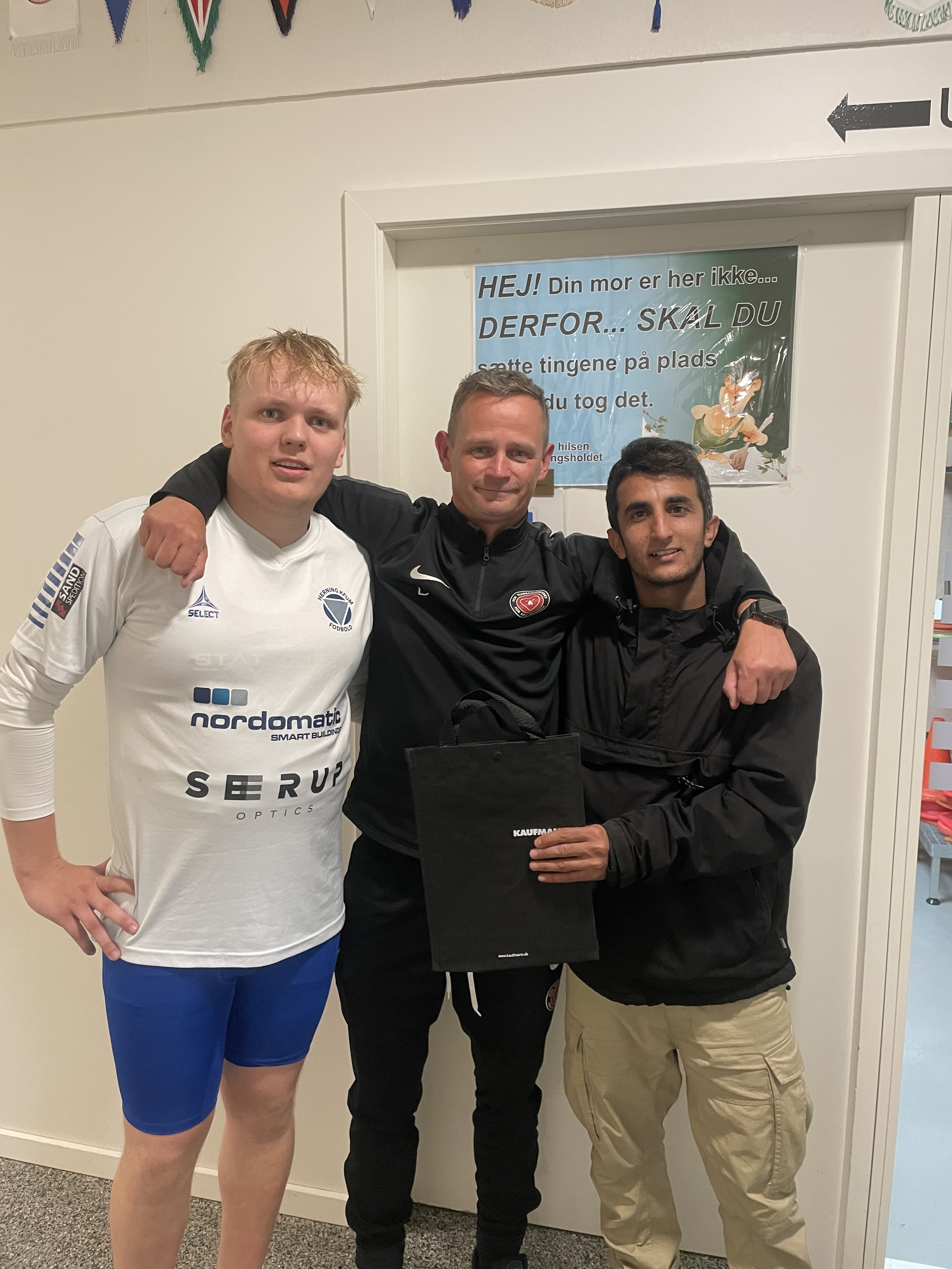 Herning KFUM (2) kæmpede tappert i hårdt nederlag mod Måbjerg IF