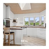 Nyere villa med gulvvarme nord for Randers hos RealMæglerne Klaus Larsen