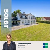 Nybolig Brønderslev & Vrå sælger hus på Poldervej 1 med et smil