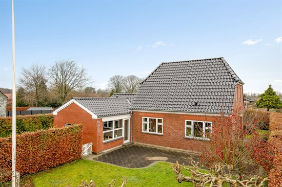 Top 6 over dyreste boliger til salg i Løgumkloster. Priser op til 4.495.000 kr