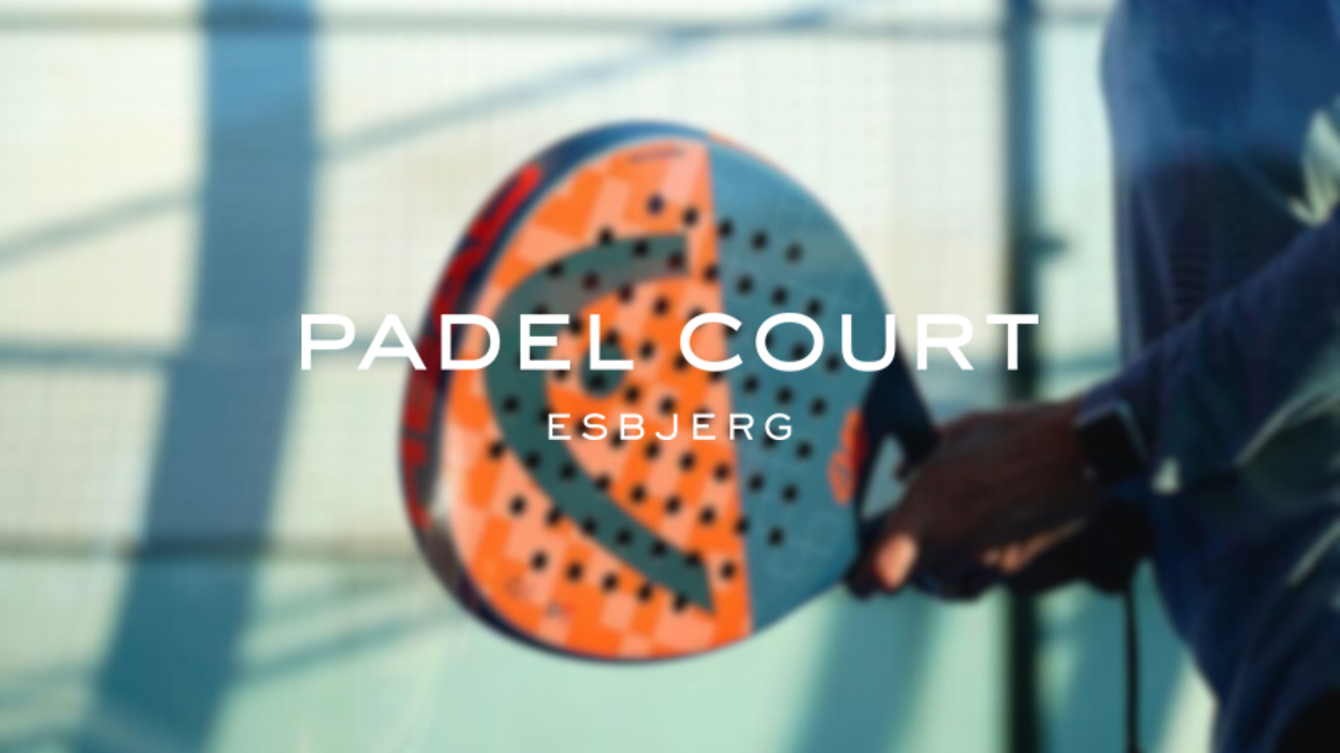 Padelspil i topklasse - Oplev Esbjergs førende padelcenter